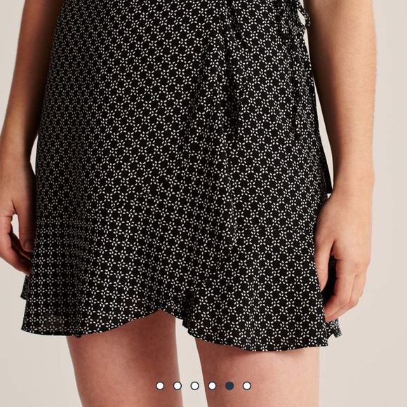 [A&F] Wrap Dress - Picture 4 of 5